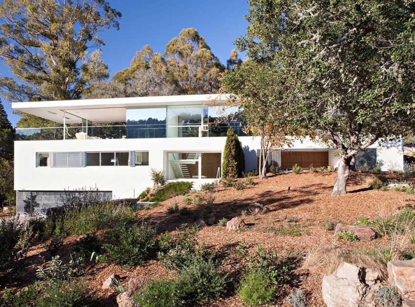 An Elegant and Unique Modern Home Nestled into the Hillside in Larkspur by Jensen Architects (1)