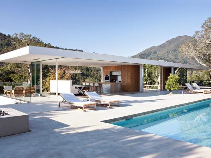 An Elegant and Unique Modern Home Nestled into the Hillside in Larkspur by Jensen Architects (4)