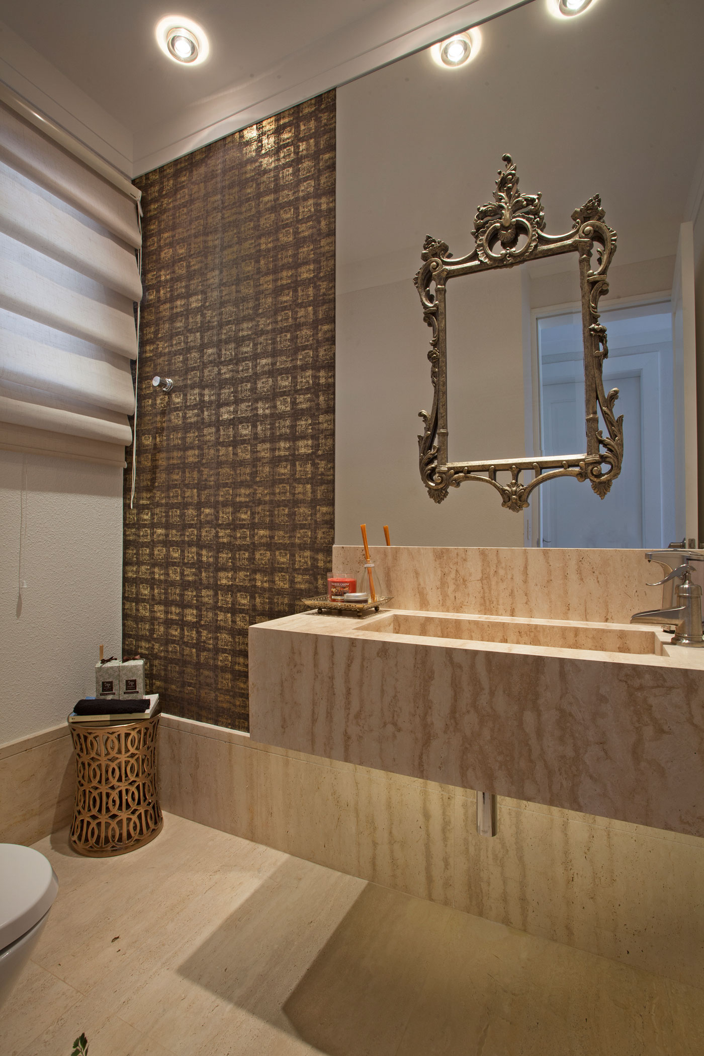 An Elegant and Warm Contemporary Home with Sophisticated Interiors in Brazil by Pupo+Gaspar Arquitetura (41)