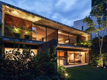 An Exquisite Modern Home Based on Concrete, Glass and Steel in Mexico City by José Juan Rivera Río (10)