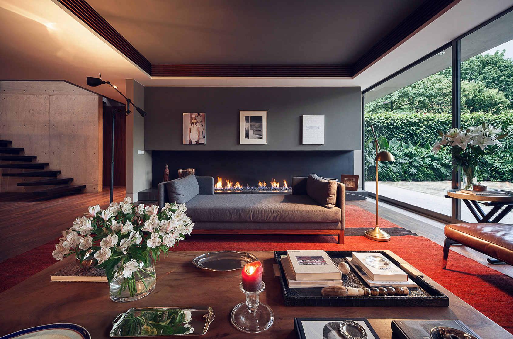 An Exquisite Modern Home Based on Concrete, Glass and Steel in Mexico City by José Juan Rivera Río (5)