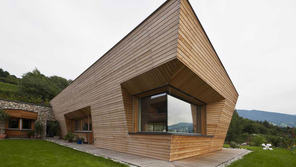 An Old Farmhouse Becomes an Elegant Modern Family Home in Vahrn, Italy by Norbert Dalsass (14)