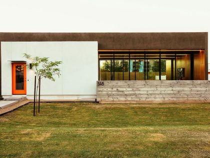 An Open Plan Contemporary Home Built on a Vacant Lot in Phoenix, Arizona by The Ranch Mine (1)