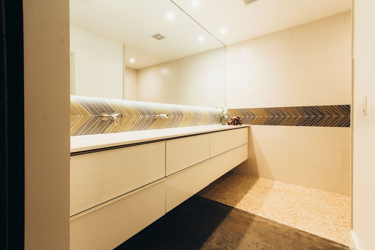 An Open Plan Contemporary Home Built on a Vacant Lot in Phoenix, Arizona by The Ranch Mine (16)