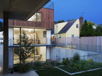 An Unconventional and Stylish Modern Home for an Extended Family in Flushing by O’Neill Rose Architects (15)