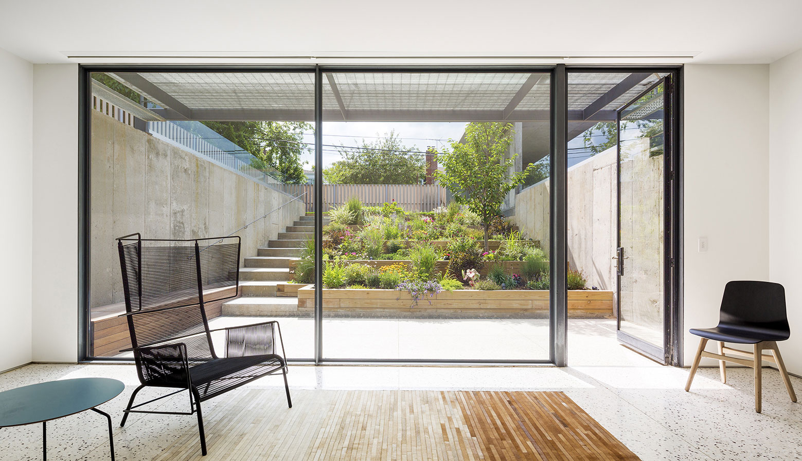 An Unconventional and Stylish Modern Home for an Extended Family in Flushing by O’Neill Rose Architects (6)