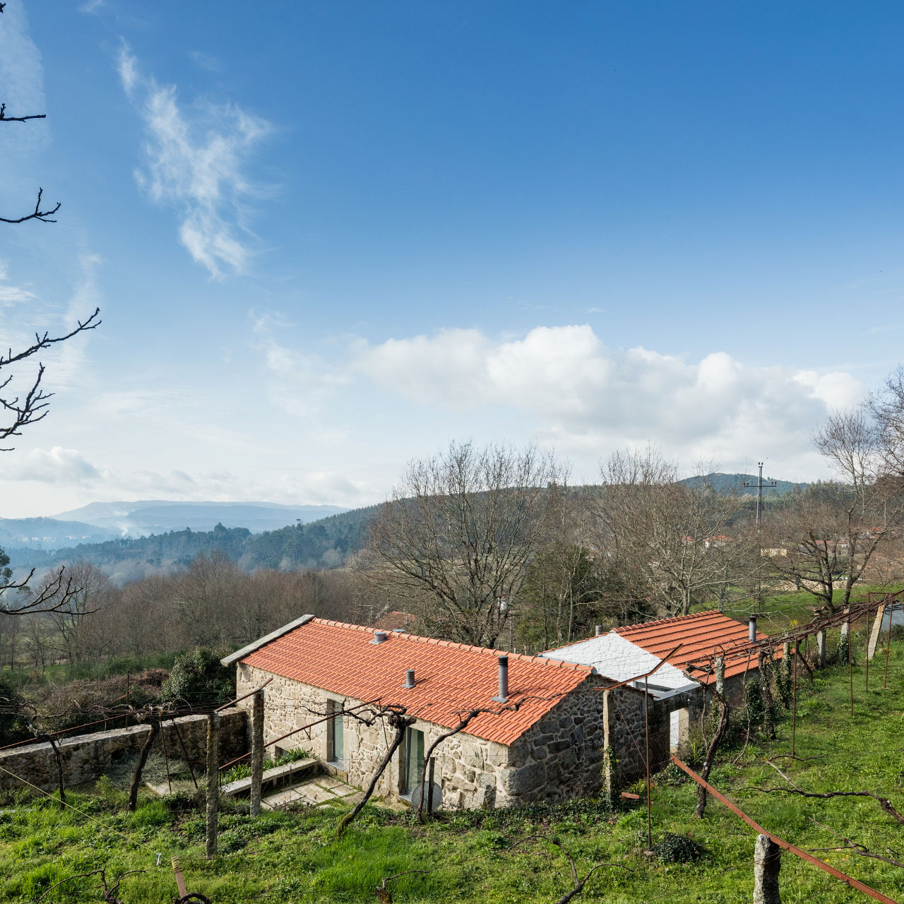 A 17th-Century Home Becomes a Surprising Contemporary House in Linhares, Portugal by Escritório de Arquitetos (3)