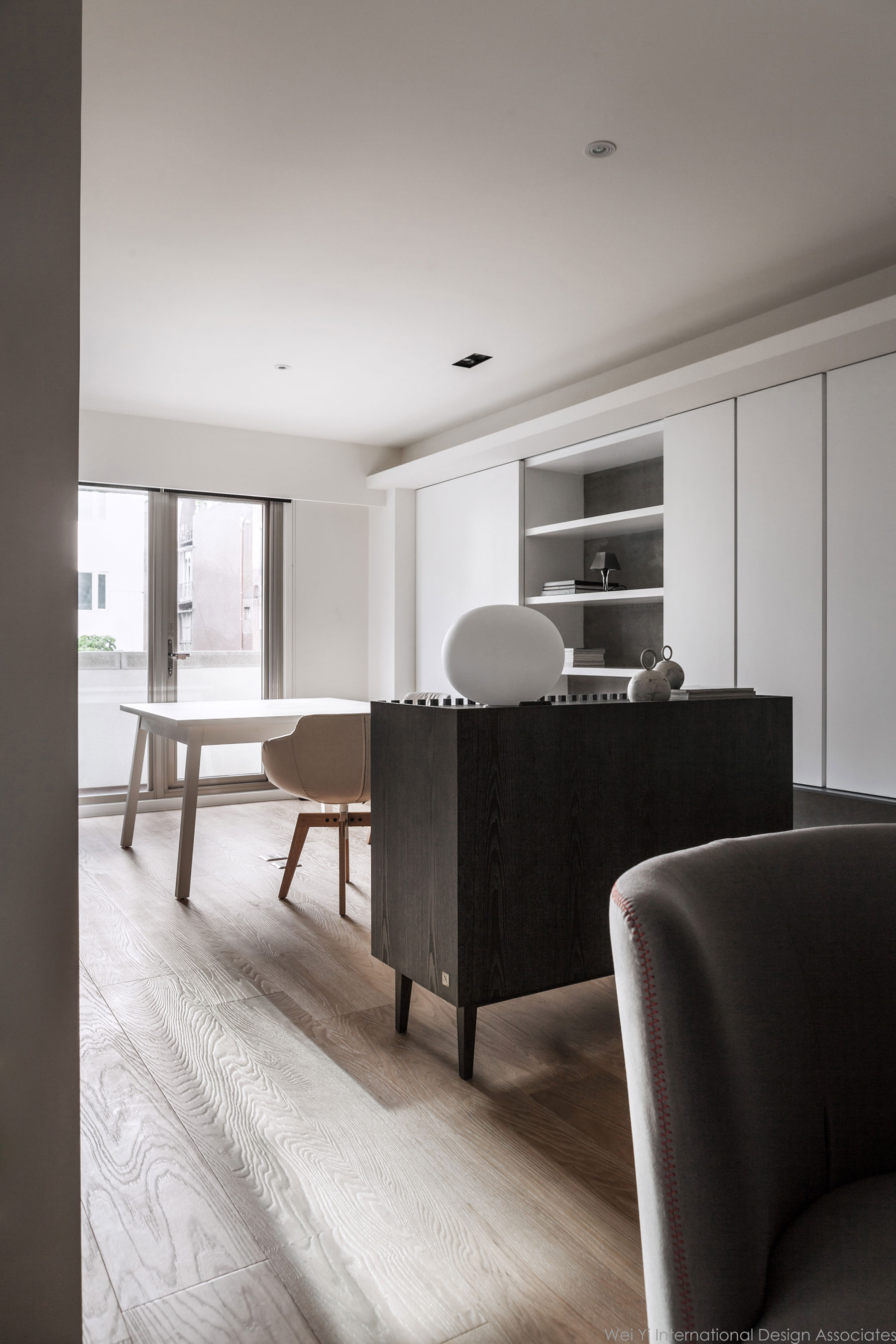 A 30-Year-Old Apartment Becomes an Elegant and Warm Home in Taipei, Taiwan by Wei Yi International Design Associates (12)