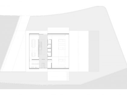 A Beautiful Contemporary House with Pool and Roof Terrace in Madrid, Spain by Fran Silvestre Arquitectos (28)