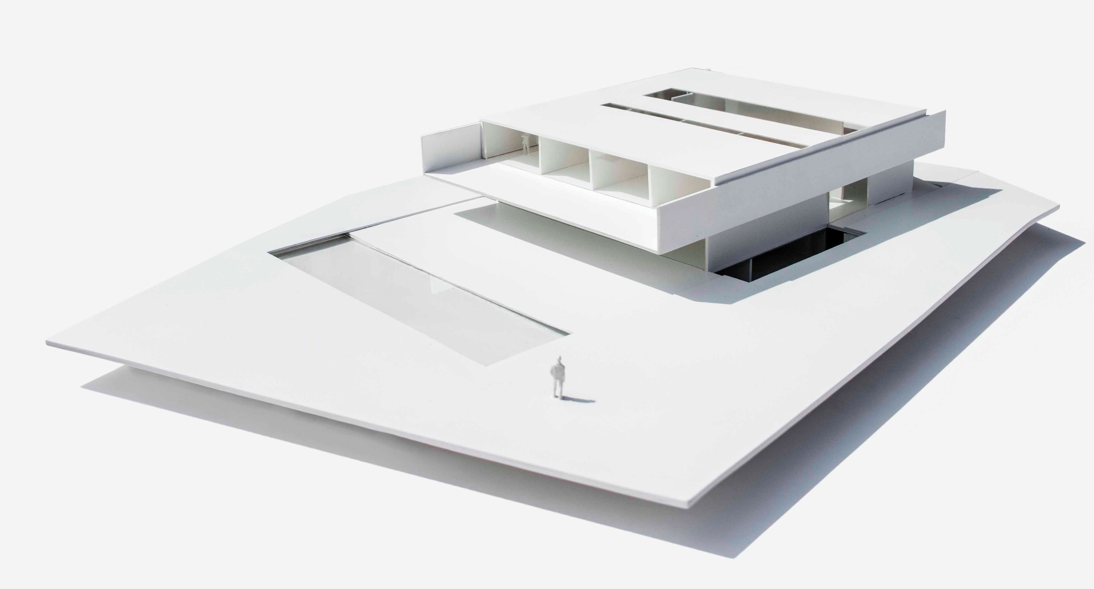 A Beautiful Contemporary House with Pool and Roof Terrace in Madrid, Spain by Fran Silvestre Arquitectos (36)