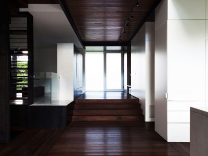 A Beautiful Mid-Century Modern Home in the Garden City of Ville Mont-Royal, Montréal by YH2 Architecture (4)