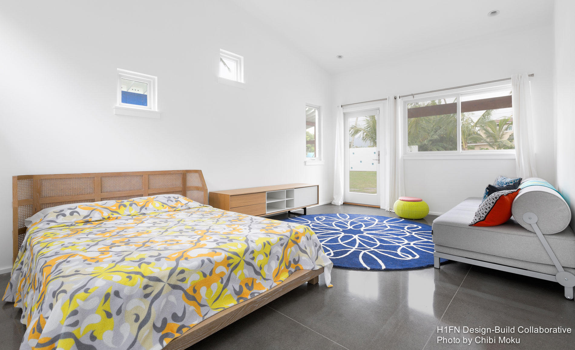 A Beautiful Modern Beach House with a Unique Twist in Kailua, Hawaii by H1+FN Design Build Collaborative (10)