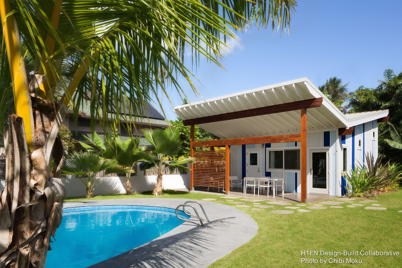 A Beautiful Modern Beach House with a Unique Twist in Kailua, Hawaii by H1+FN Design Build Collaborative (3)