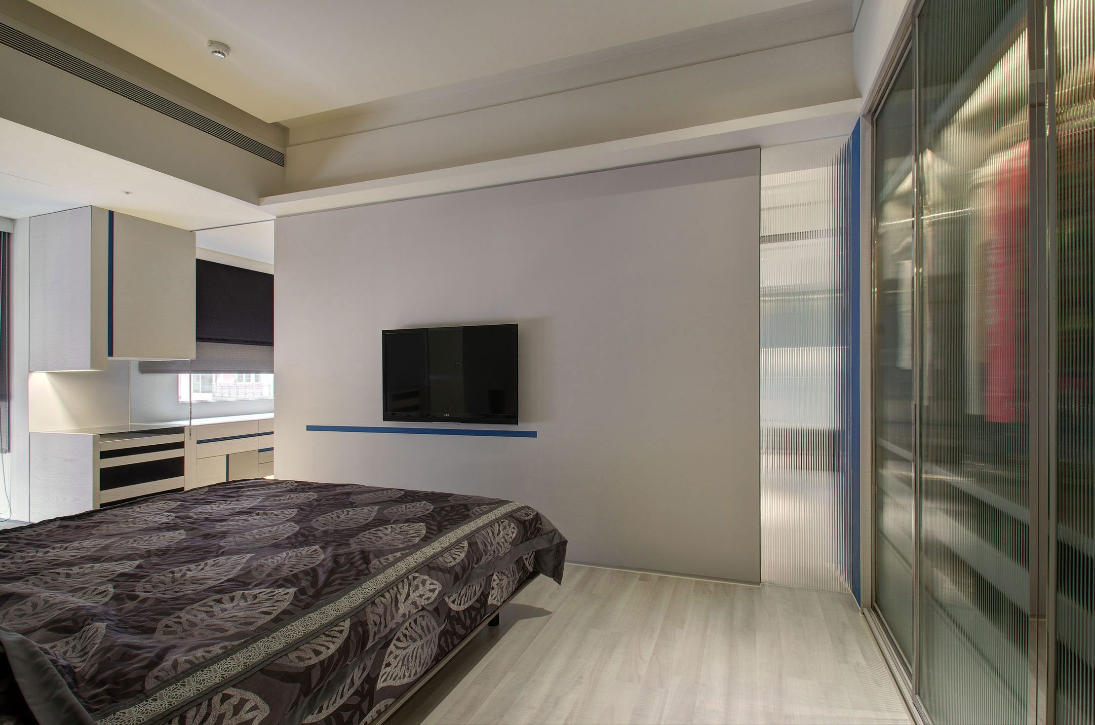 A Bright Contemporary Home for a Young Couple and Their Children in Taichung City by Taipei Base Design Center (28)