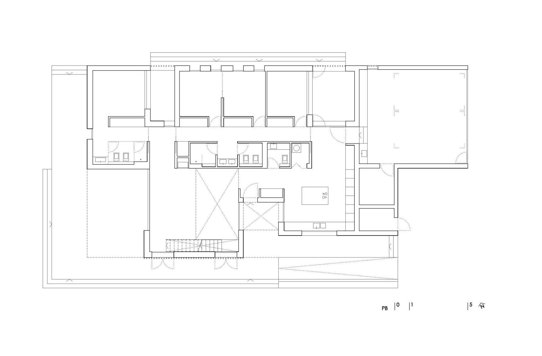 A Bright Modern House with Lots of White in Albacete, Spain by Colectivo Du Arquitectura (21)