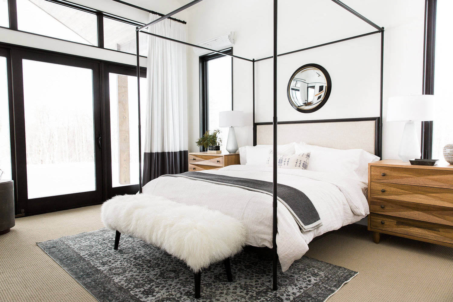 A Bright Modern Mountain Home Drenched in Rustic Décor in Park City, Utah by Studio McGee (15)