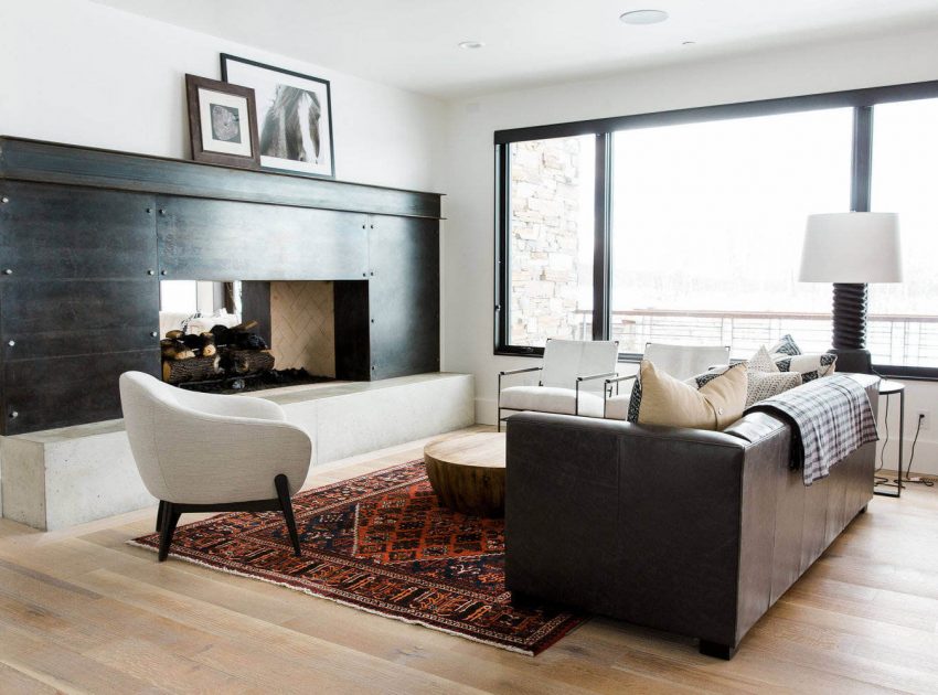 A Bright Modern Mountain Home Drenched in Rustic Décor in Park City, Utah by Studio McGee (6)