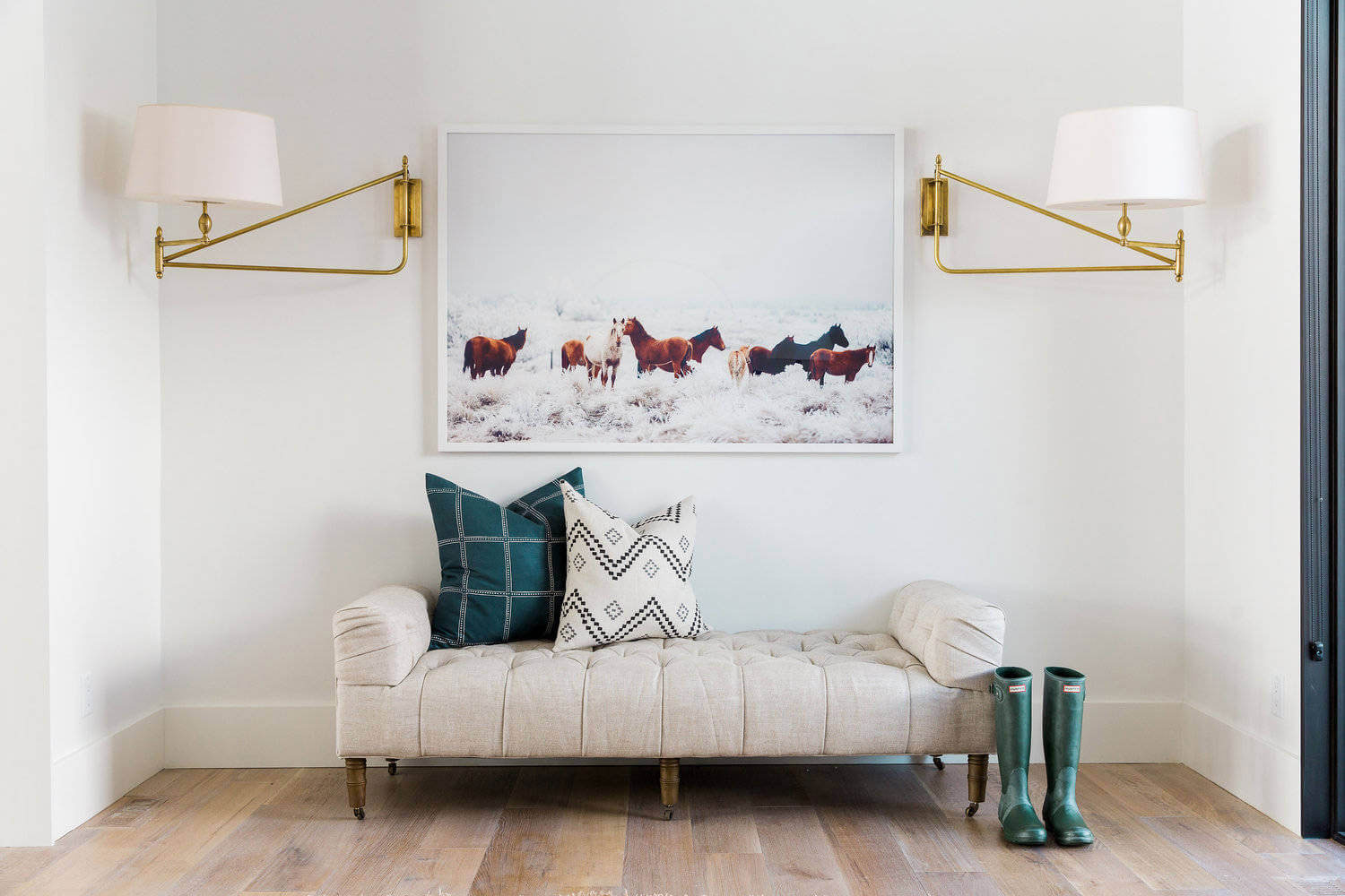 A Bright Modern Mountain Home Drenched in Rustic Décor in Park City, Utah by Studio McGee (8)