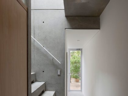 A Bright and Airy Concrete Home for Family of Three in Hiroshima Prefecture by Yutaka Yoshida Architect & Associates (10)