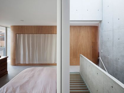 A Bright and Airy Concrete Home for Family of Three in Hiroshima Prefecture by Yutaka Yoshida Architect & Associates (12)