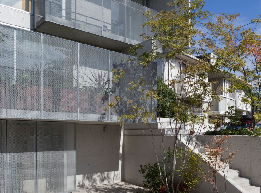 A Bright and Airy Concrete Home for Family of Three in Hiroshima Prefecture by Yutaka Yoshida Architect & Associates (2)