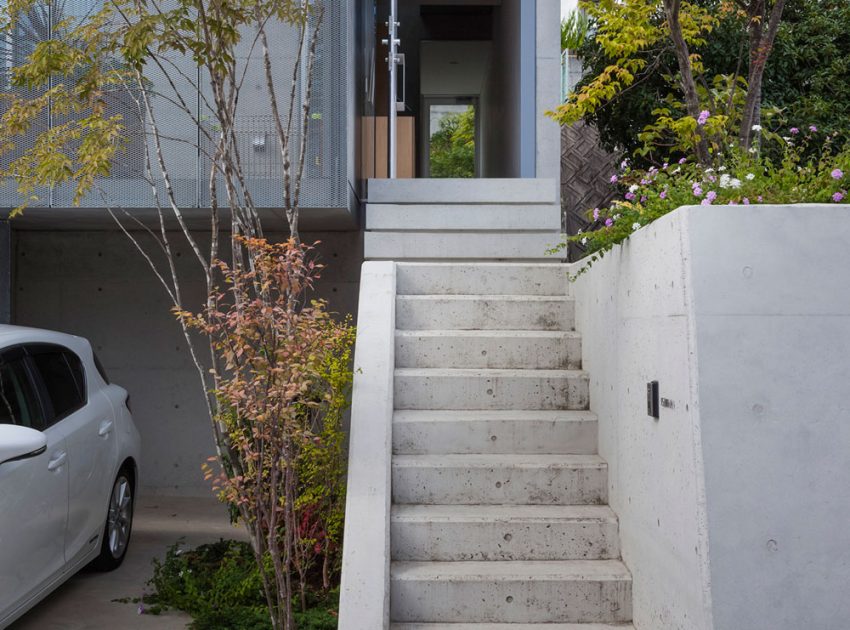 A Bright and Airy Concrete Home for Family of Three in Hiroshima Prefecture by Yutaka Yoshida Architect & Associates (3)