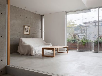 A Bright and Airy Concrete Home for Family of Three in Hiroshima Prefecture by Yutaka Yoshida Architect & Associates (4)