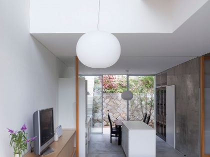 A Bright and Airy Concrete Home for Family of Three in Hiroshima Prefecture by Yutaka Yoshida Architect & Associates (8)