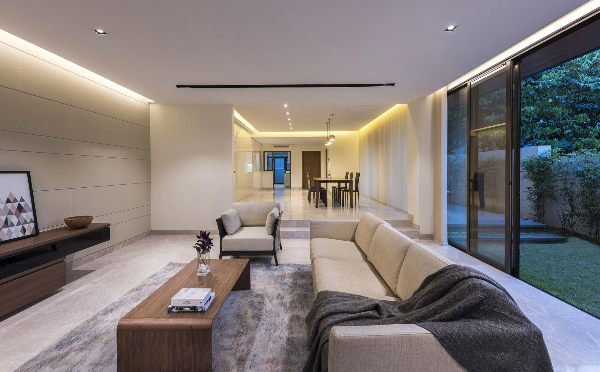 A Bright and Airy Contemporary Home with Elegant Interiors in Singapore by ADX Architects (8)