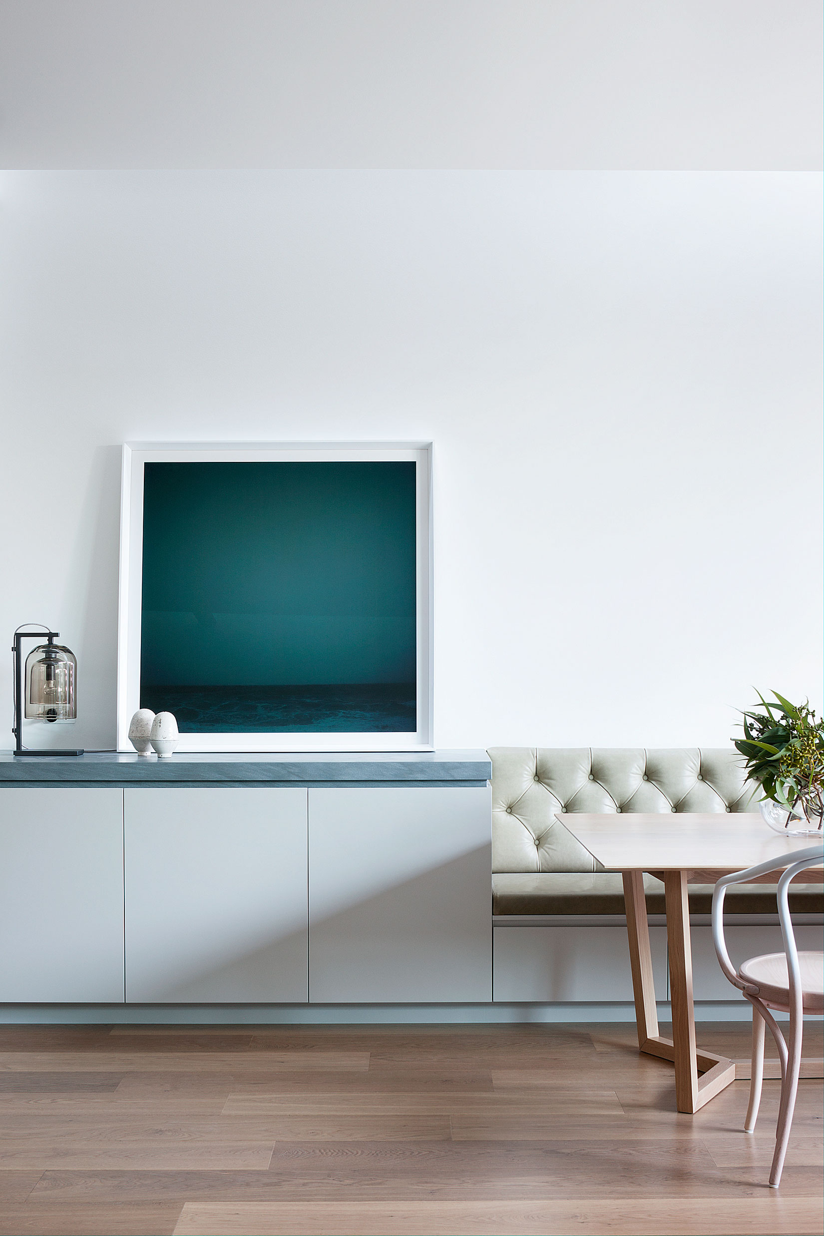 A Bright and Elegant Home with Luxurious Details in Melbourne, Australia by Robson Rak Architects (16)