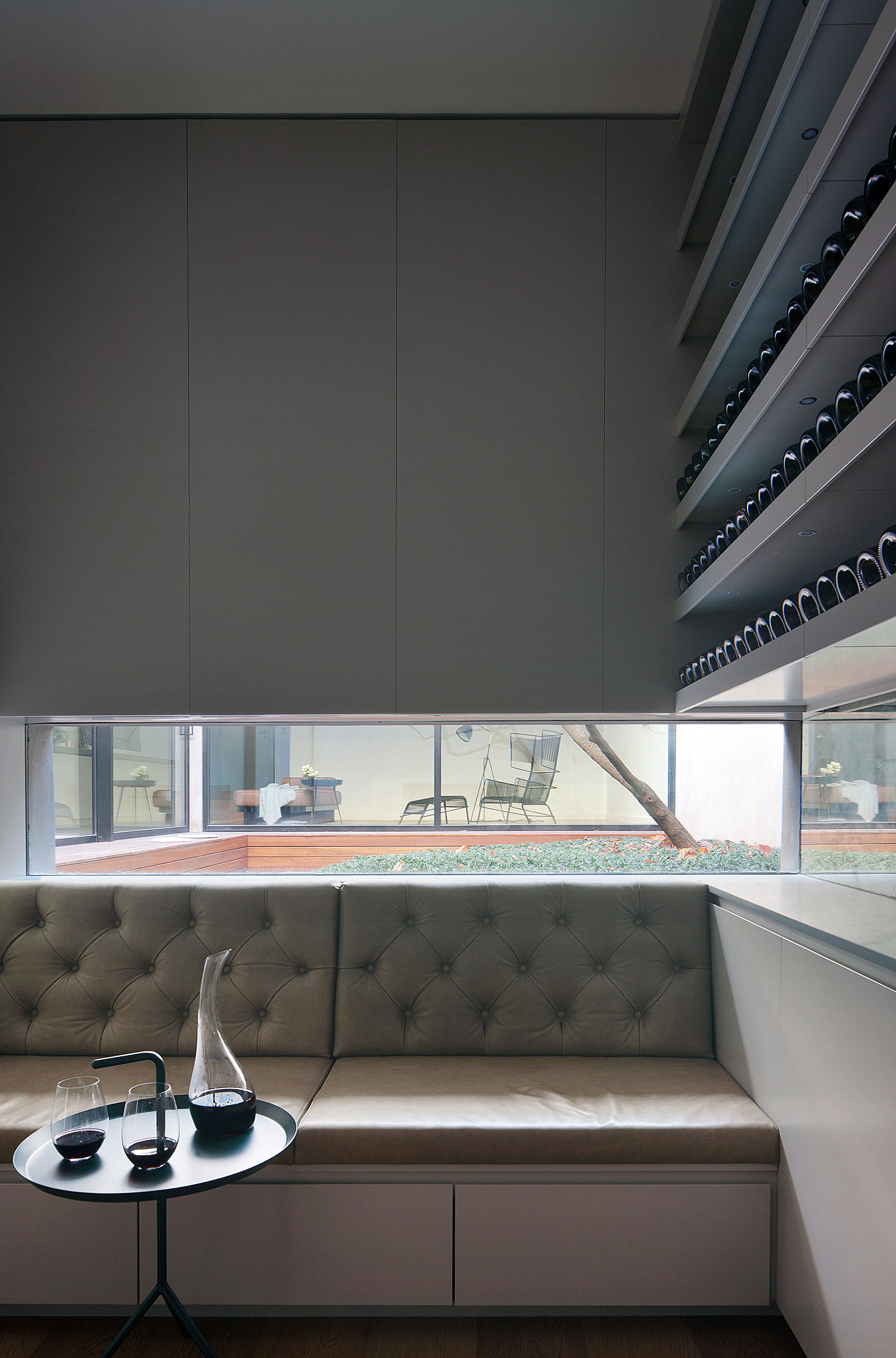 A Bright and Elegant Home with Luxurious Details in Melbourne, Australia by Robson Rak Architects (22)