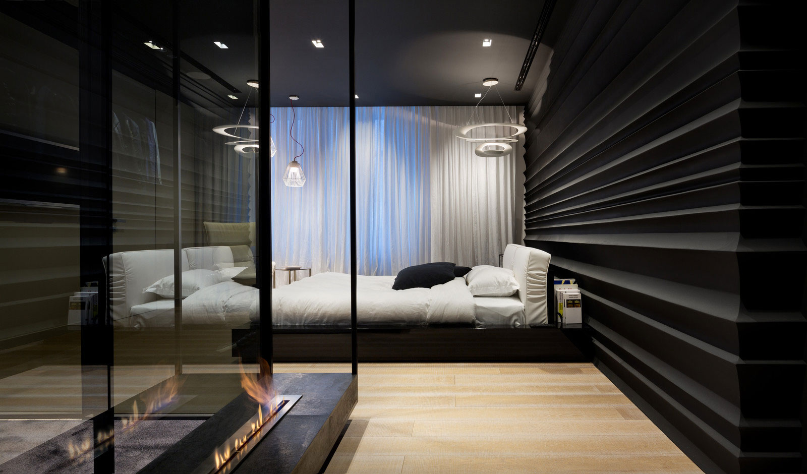 A Bright and Vibrant Apartment Plays with Black and White Accents in Kiev, Ukraine by Lera Katasonova (13)