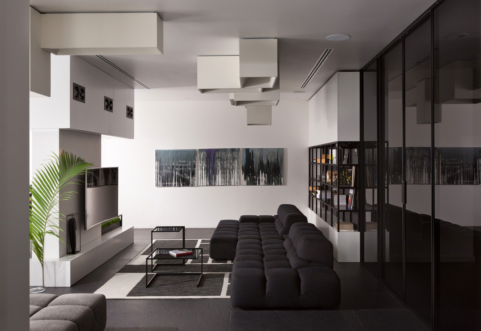 A Bright and Vibrant Apartment Plays with Black and White Accents in Kiev, Ukraine by Lera Katasonova (2)