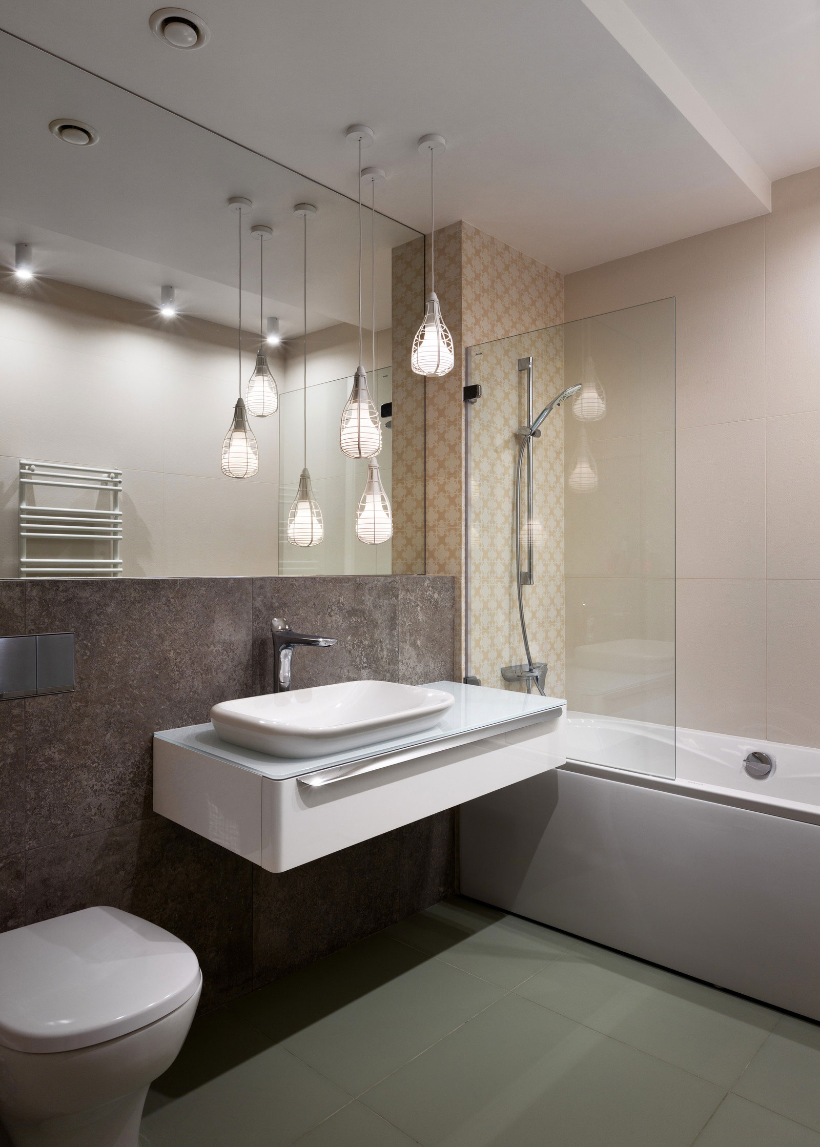 A Bright and Vibrant Apartment Plays with Black and White Accents in Kiev, Ukraine by Lera Katasonova (28)