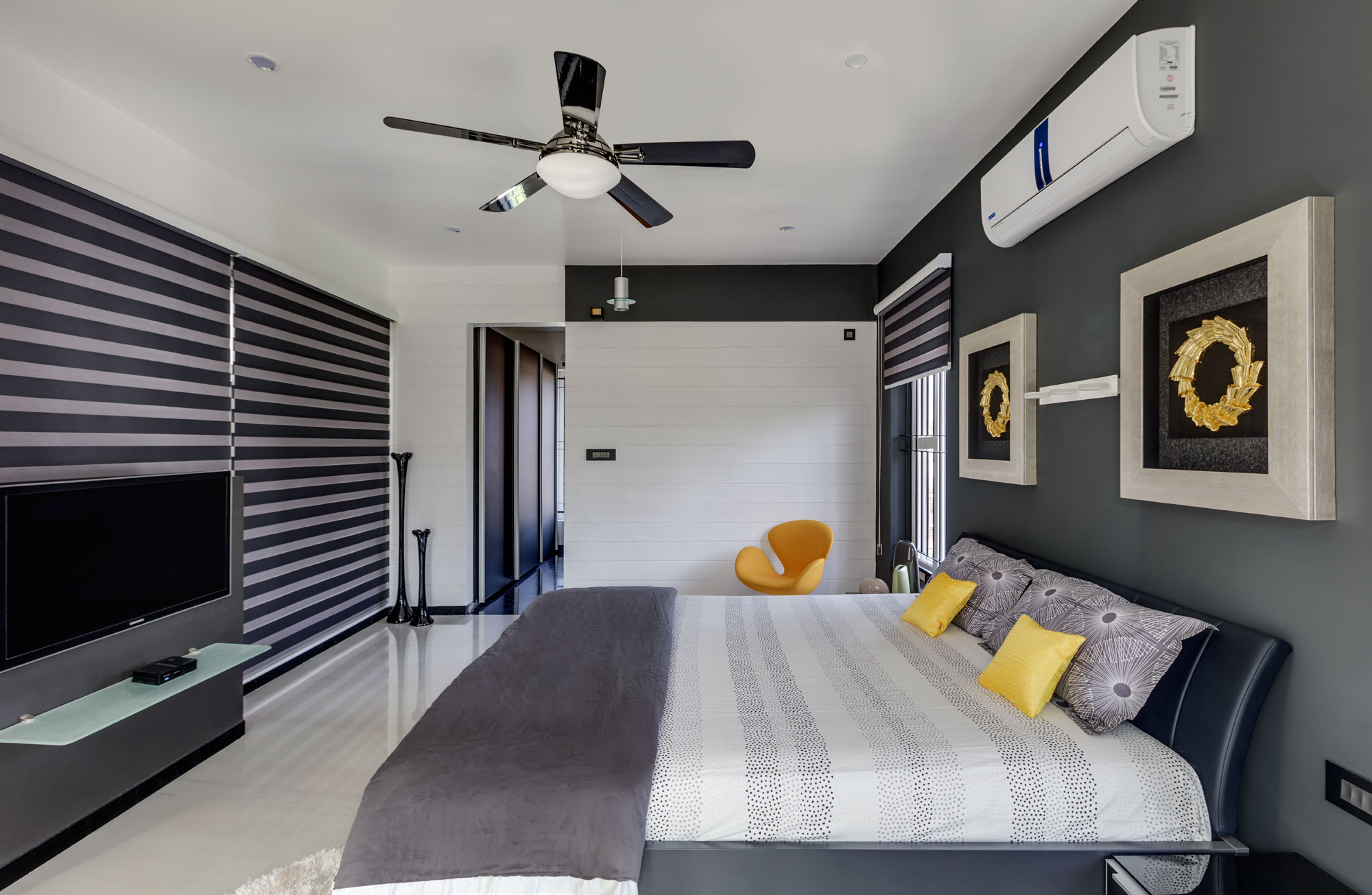 A Bright and Warm Modern Home with Lots of Yellow and White in Nagarbhavi, India by Ashwin Architects (14)