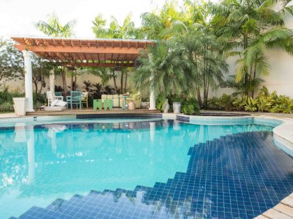 A Charming Contemporary Home with Plenty of Character in São Jose do Rio Preto, Brazil