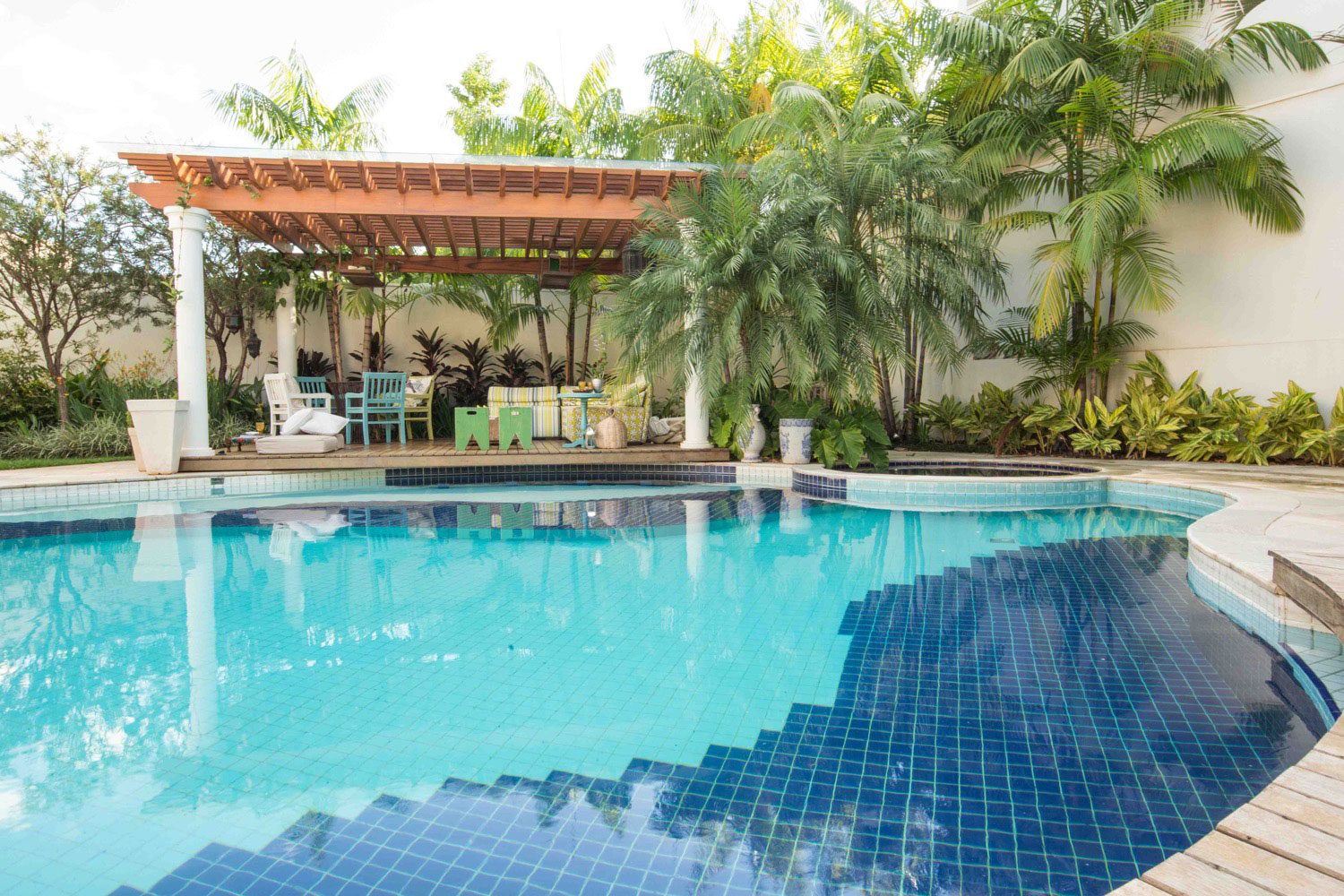 A Charming Contemporary Home with Plenty of Character in São Jose do Rio Preto, Brazil by Piloni Architecture (1)