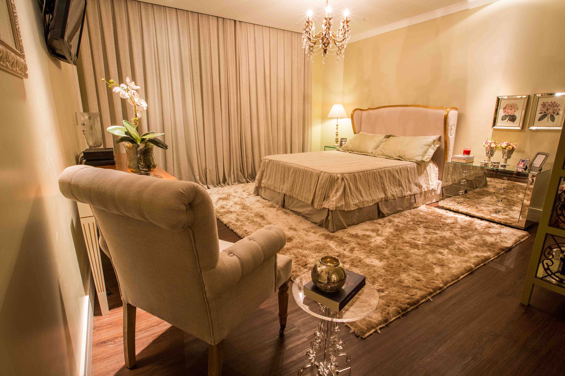 A Charming Contemporary Home with Plenty of Character in São Jose do Rio Preto, Brazil by Piloni Architecture (23)