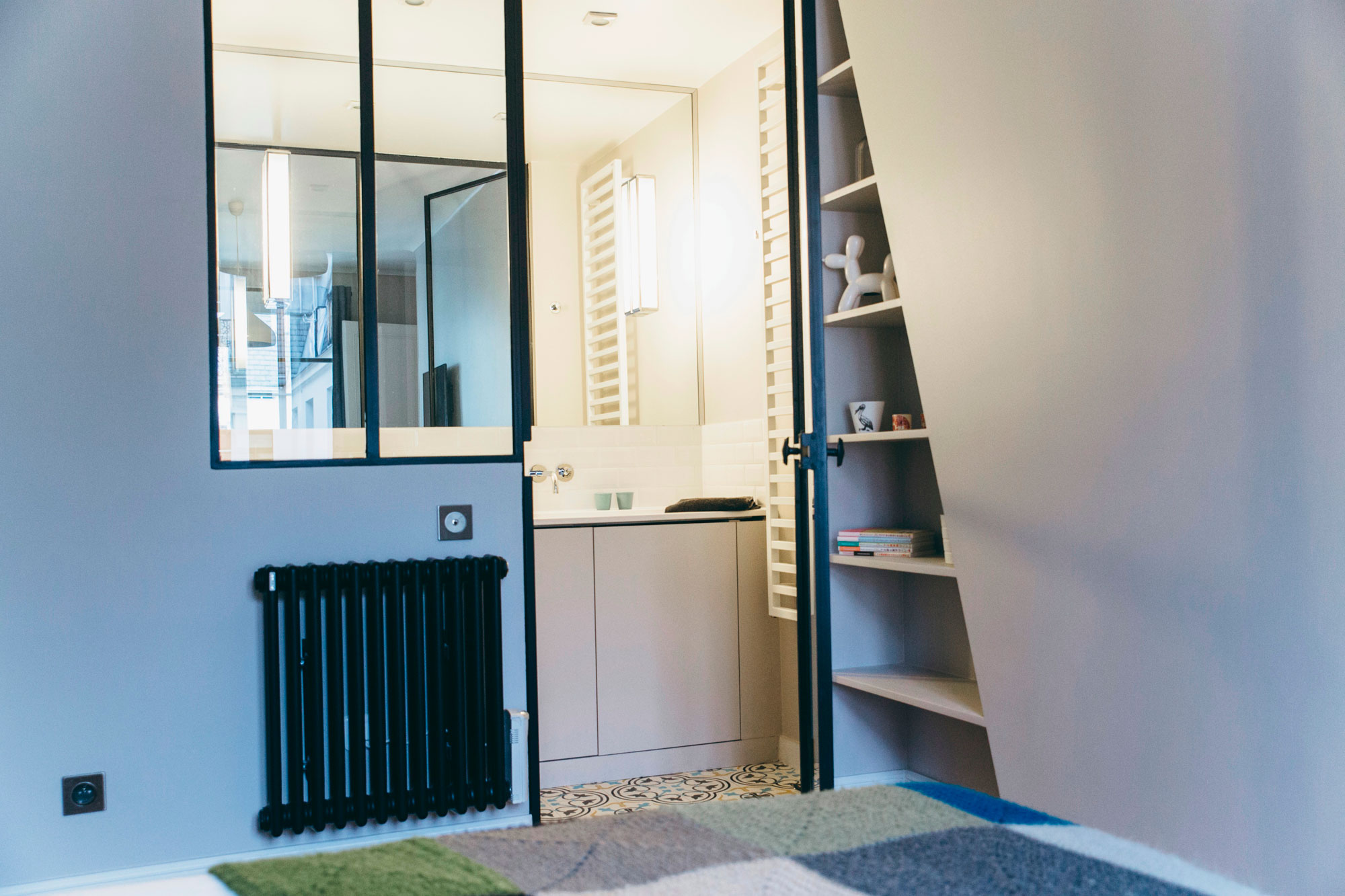 A Charming Contemporary Home with a Retro Twist for a Family of Four in Paris by Camille Hermand Architectures (17)