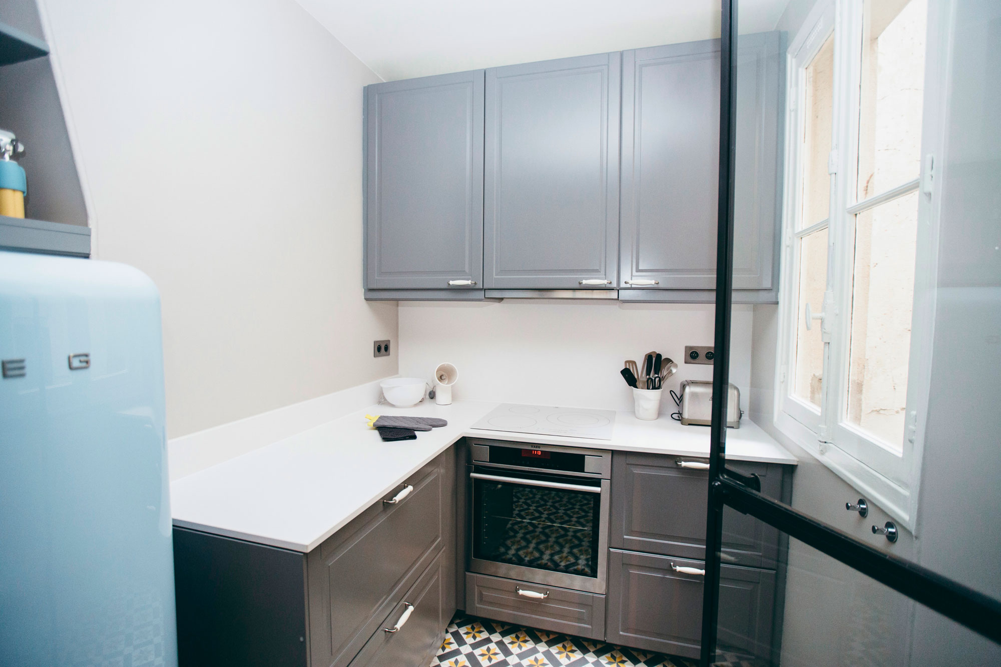 A Charming Contemporary Home with a Retro Twist for a Family of Four in Paris by Camille Hermand Architectures (4)