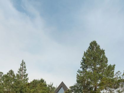 A Charming Mountain Home in the Valley of San Nicolas, Colombia by Catalina Patiño & Viviana Peña (5)