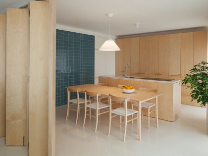 A Clean and Functional Apartment in Porto, Portugal by Mero Oficina (6)