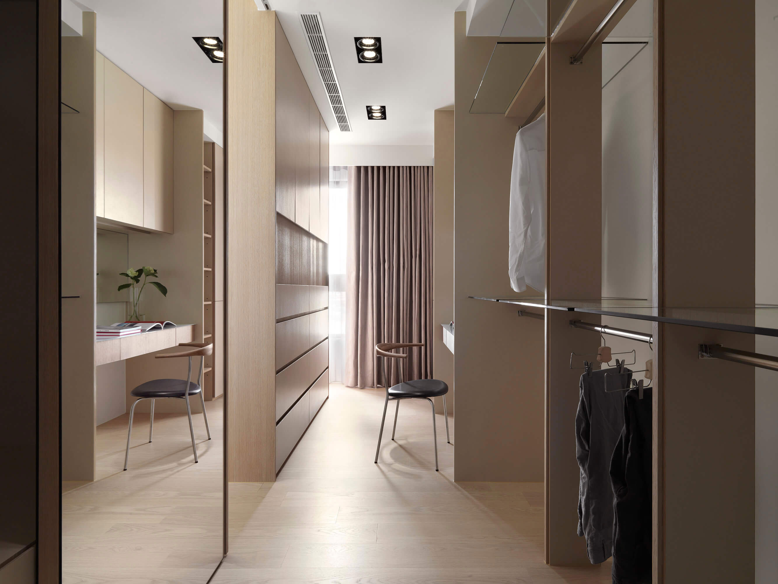 A Contemporary Apartment Plays with Light and Shadow in Taipei by C.H. Interior (24)