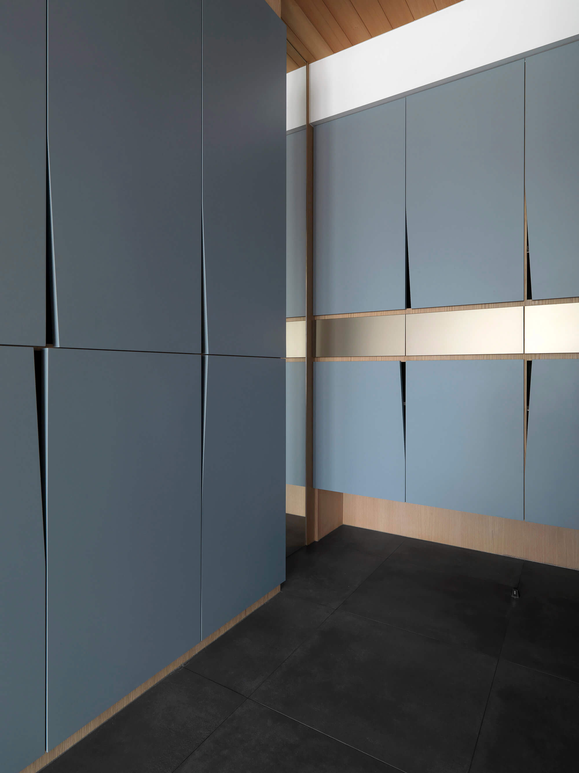 A Contemporary Apartment Plays with Light and Shadow in Taipei by C.H. Interior (6)