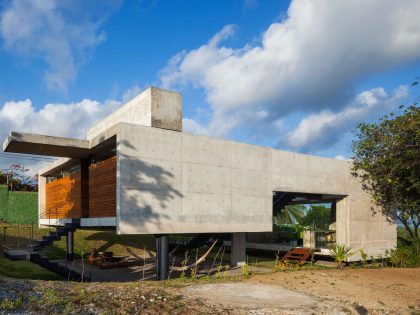 A Contemporary Concrete Home with View, Ventilation and Natural Lighting in Tibau do Sul