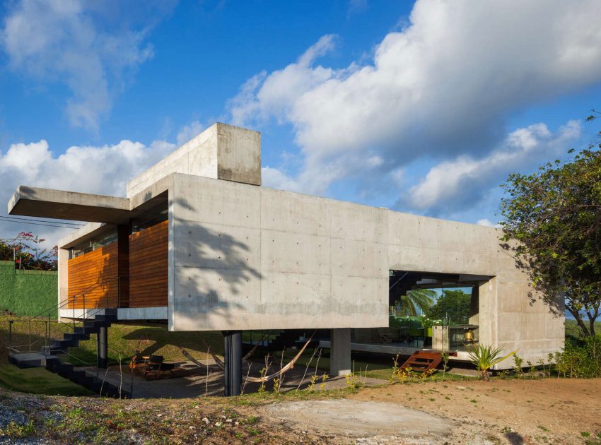 A Contemporary Concrete Home with View, Ventilation and Natural Lighting in Tibau do Sul by Escritório Yuri Vital (1)