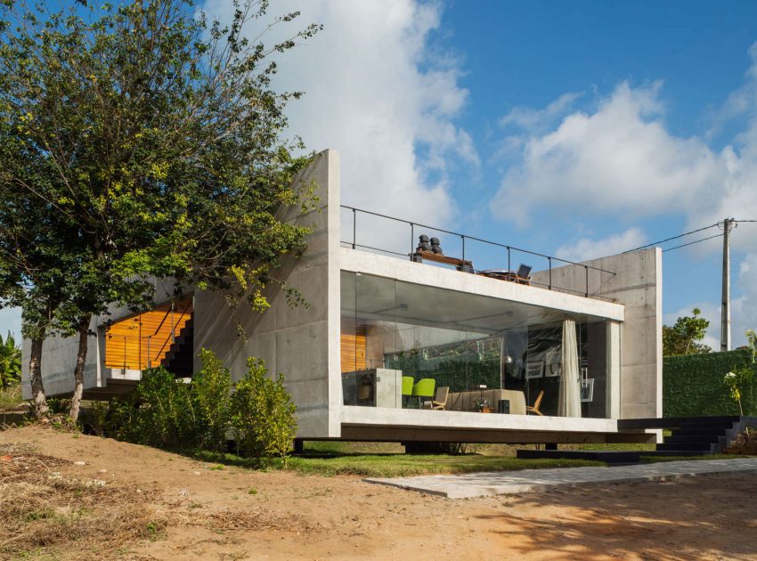 A Contemporary Concrete Home with View, Ventilation and Natural Lighting in Tibau do Sul by Escritório Yuri Vital (14)