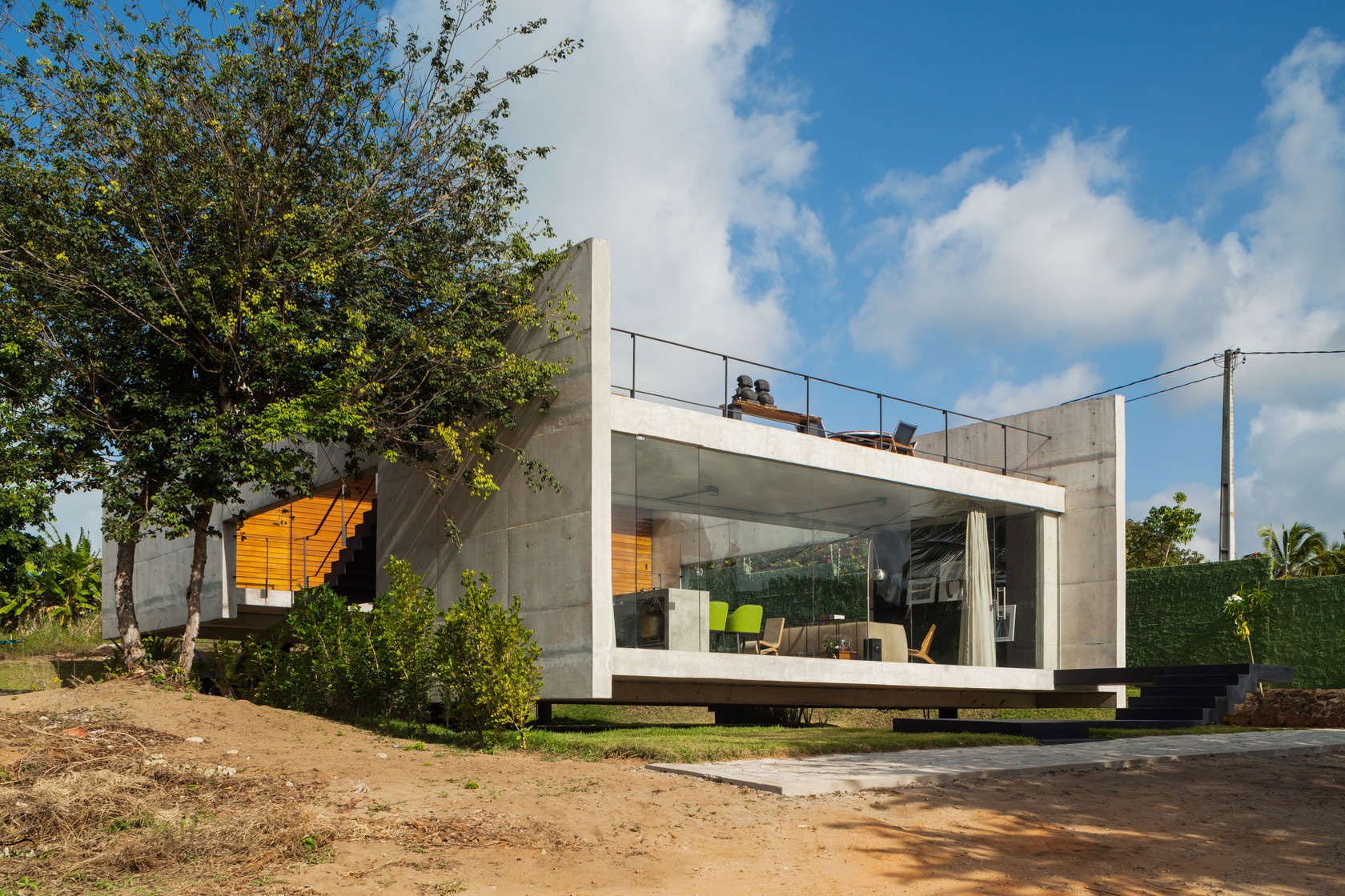 A Contemporary Concrete Home with View, Ventilation and Natural Lighting in Tibau do Sul by Escritório Yuri Vital (14)