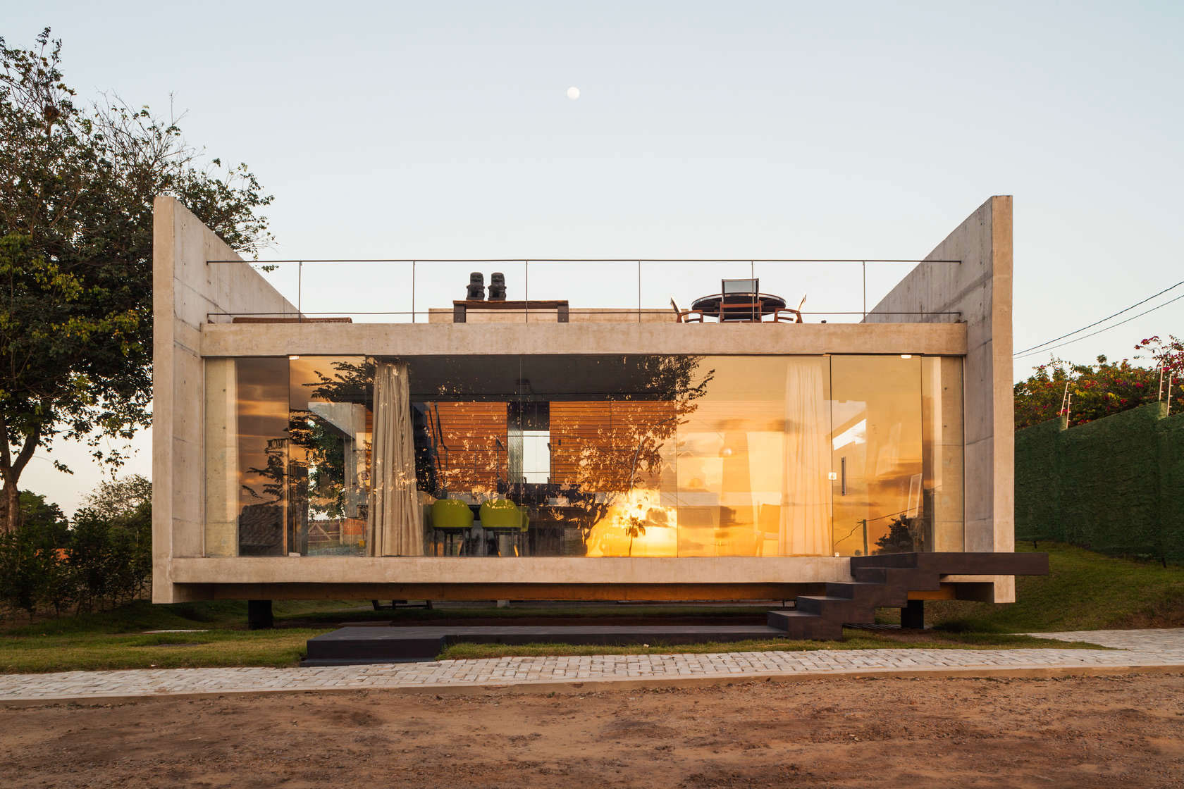A Contemporary Concrete Home with View, Ventilation and Natural Lighting in Tibau do Sul by Escritório Yuri Vital (26)