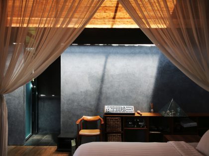 A Contemporary Home with Suspended Spiral Staircase in Bali, Indonesia by Alexis Dornier (19)